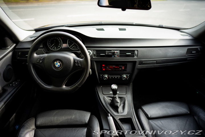BMW 3  2006