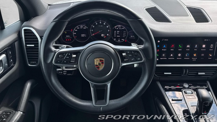 Porsche Cayenne 2022