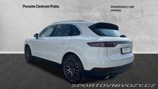 Porsche Cayenne  2022