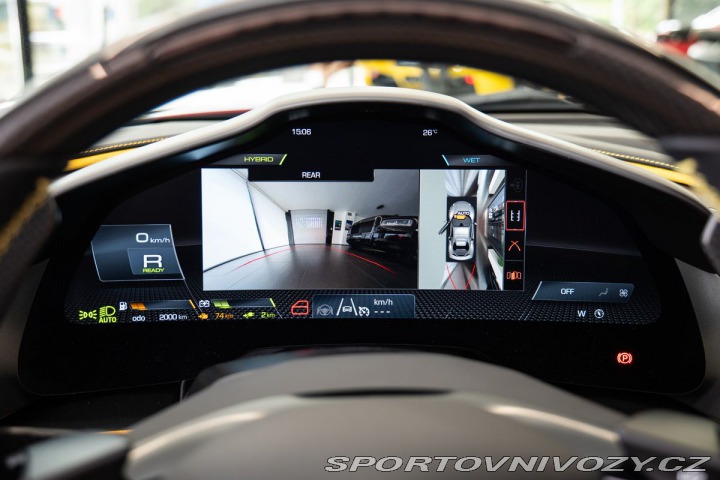 Ferrari 296 GTS 2025