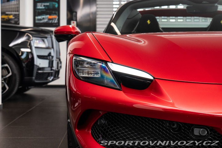 Ferrari 296 GTS 2025
