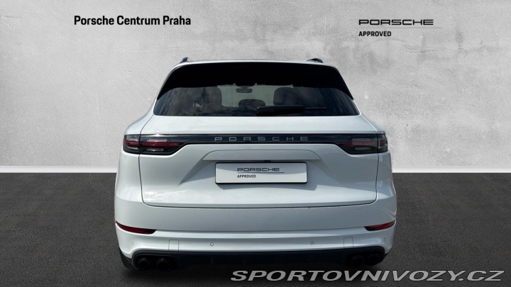 Porsche Cayenne 2022