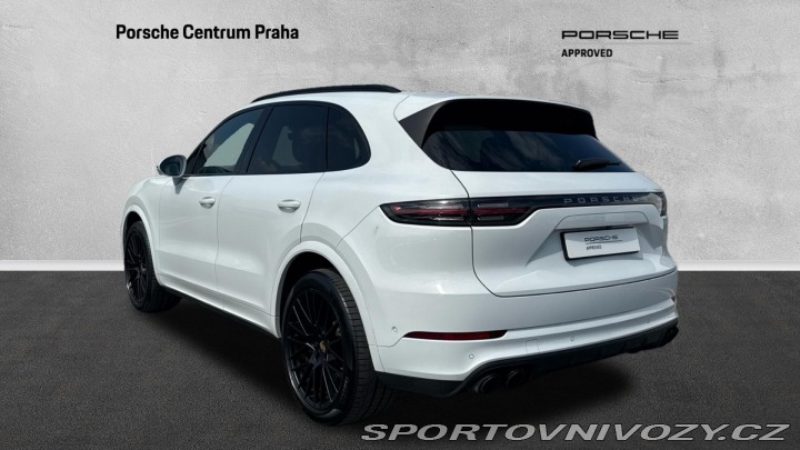 Porsche Cayenne 2022