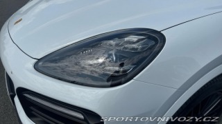 Porsche Cayenne  2022