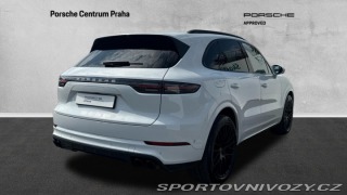 Porsche Cayenne  2022