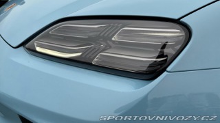 Porsche Macan 4 Electric 2024