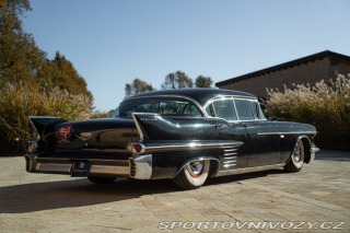 Ostatní značky Ostatní modely Cadillac SPECIAL SERIES 62 FLEETWOOD SEDAN 1958