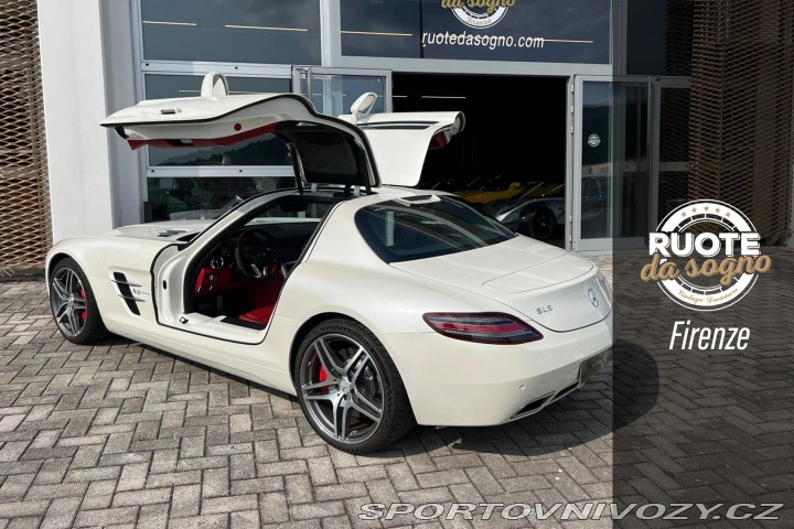 Mercedes-Benz SLS AMG 2010