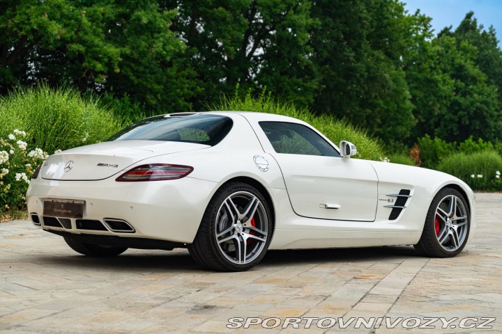 Mercedes-Benz SLS AMG 2010