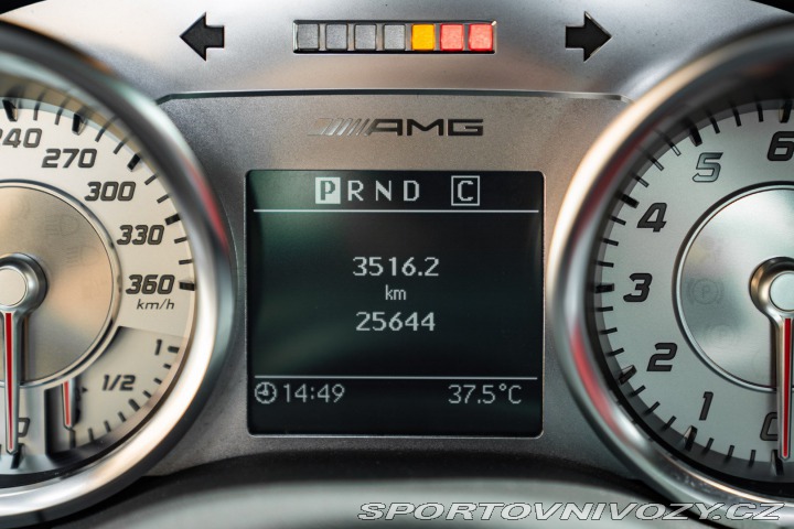 Mercedes-Benz SLS AMG 2010