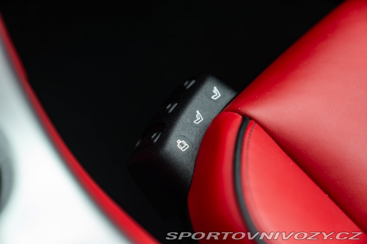 Mercedes-Benz SLS AMG 2010