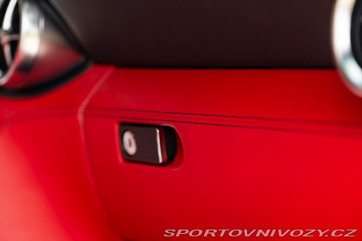 Mercedes-Benz SLS AMG 2010