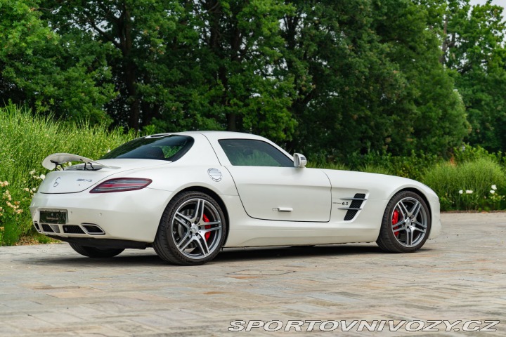 Mercedes-Benz SLS AMG 2010