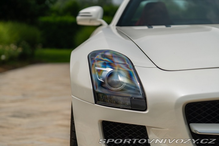 Mercedes-Benz SLS AMG 2010