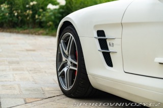 Mercedes-Benz SLS AMG 2010