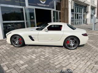 Mercedes-Benz SLS AMG 2010