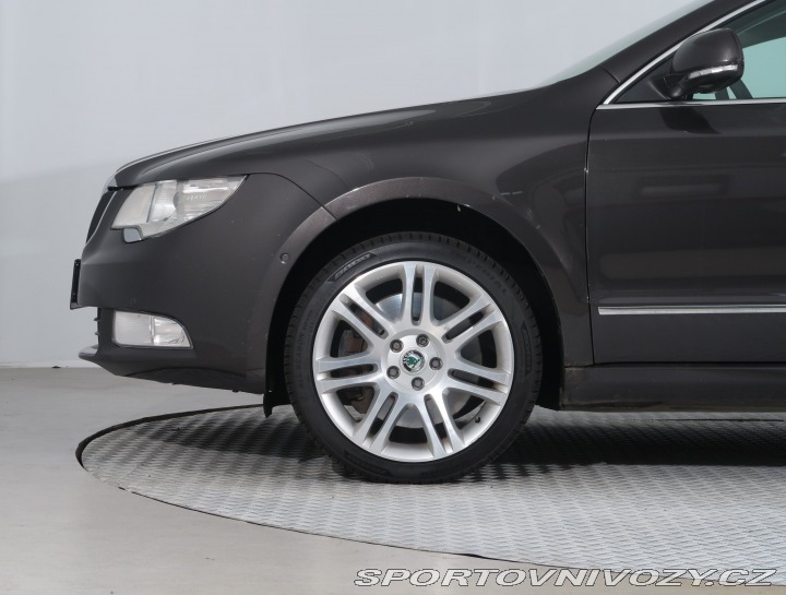 Škoda Superb 3.6 FSI V6 2010