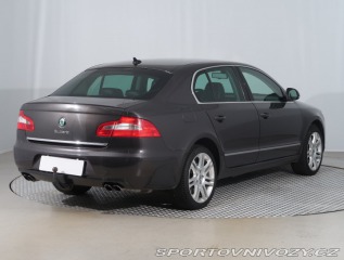 Škoda Superb 3.6 FSI V6 2010