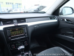 Škoda Superb 3.6 FSI V6 2010