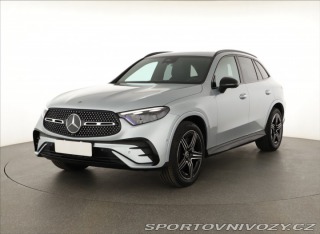 Mercedes-Benz Ostatní modely GLC AMG Line GLC 200 4MATIC 2024