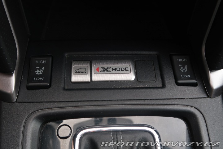 Subaru Ostatní modely Forester Executive 2.0 XT 2017