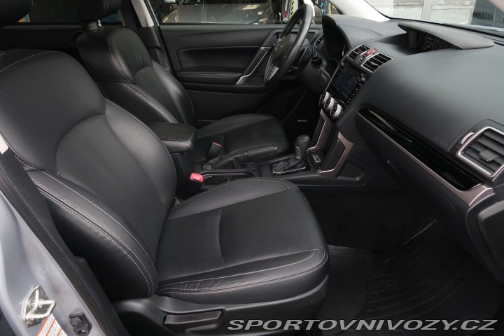 Subaru Ostatní modely Forester Executive 2.0 XT 2017