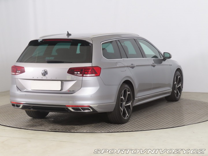 Volkswagen Ostatní modely Passat R-Line 2.0 BiTDI 2020