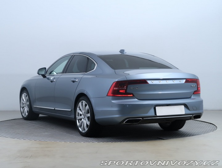 Volvo S90 T6 AWD 2016