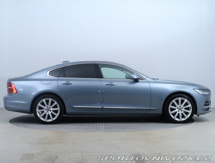Volvo S90 T6 AWD 2016