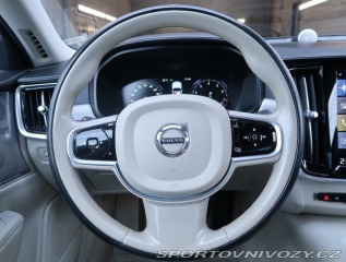 Volvo S90 T6 AWD 2016