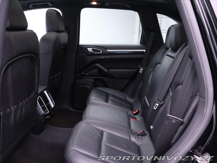 Porsche Cayenne 3,0 V6 D 176kW Tiptronic 2011