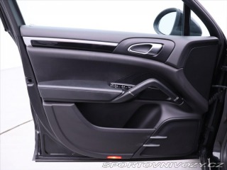 Porsche Cayenne 3,0 V6 D 176kW Tiptronic 2011