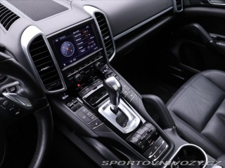 Porsche Cayenne 3,0 V6 D 176kW Tiptronic 2011