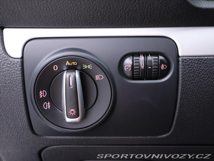 Volkswagen Scirocco 2,0 TSI 165 kW Kůže Navi 2009