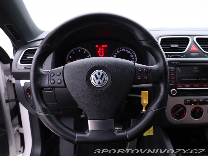 Volkswagen Scirocco 2,0 TSI 165 kW Kůže Navi 2009