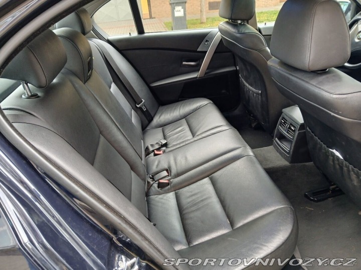 BMW 5 2,3 E60 523 2006