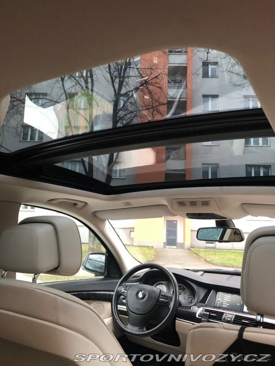 BMW 5 3,0 2009