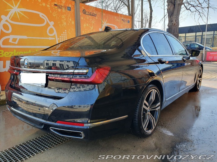 BMW 7 3,0 Facelift 340PS. Cen 2020
