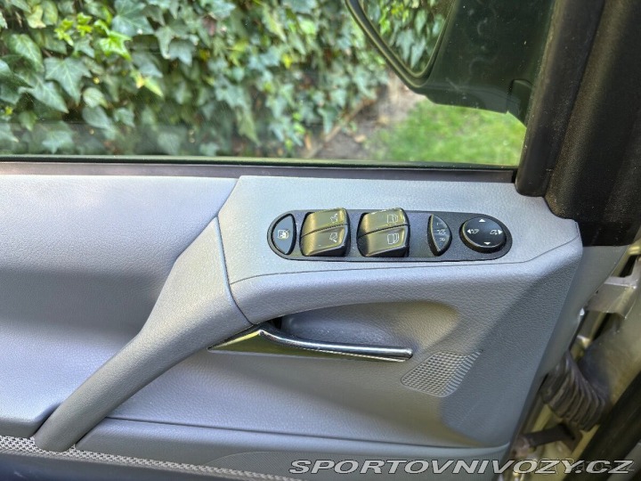 Mercedes-Benz Ostatní modely Viano 2,2 Viano 4matic extra 2010