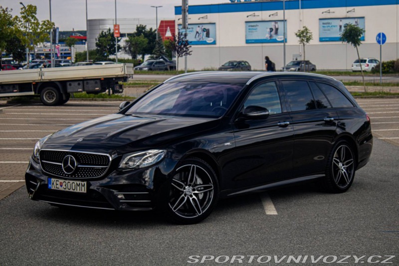 Mercedes-Benz E Kombi  Mercedes-AMG  53 4