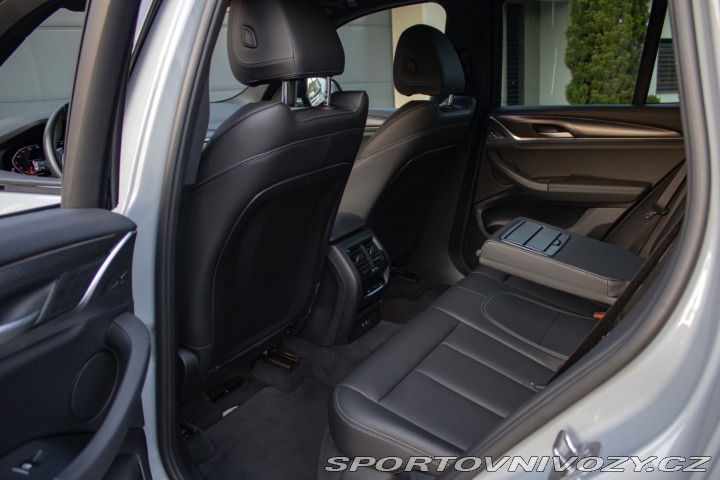 BMW X3 xDrive 20i mHEV /aj na s 2021