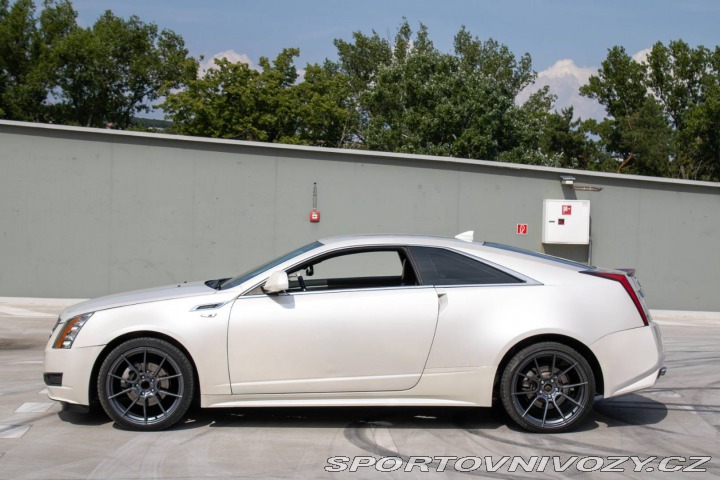 Ostatní značky Ostatní modely Cadillac CTS 3.6 V6 Coupé BOSE 2011