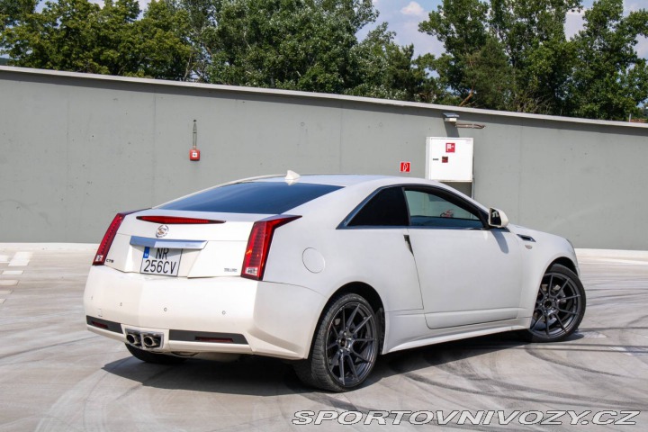 Ostatní značky Ostatní modely Cadillac CTS 3.6 V6 Coupé BOSE 2011