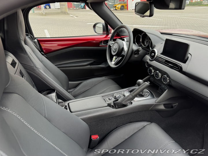 Mazda MX-5 Exclusive 2.0 G184 ZÁRUKA 2023