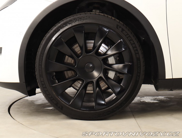 Tesla Model Y Long Range AWD 79kWh 2022