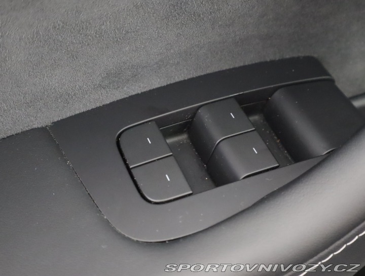 Tesla Model Y Long Range AWD 79kWh 2022