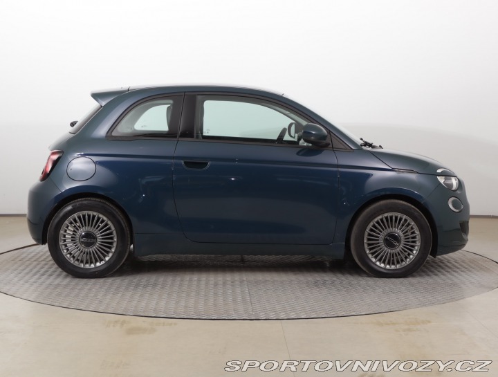 Fiat 500 500e 42 kWh 2022