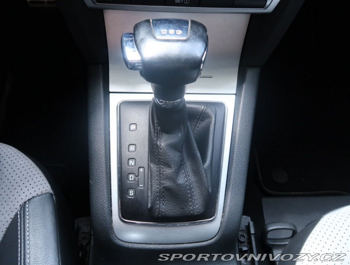 Škoda Octavia RS RS RS 2.0 TDI 2011