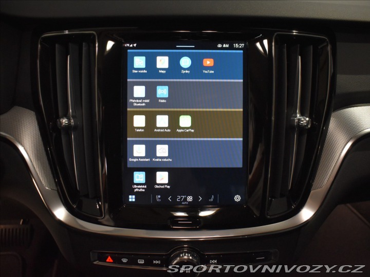 Volvo V60 2,0 T6 AWD Plus Dark 2025