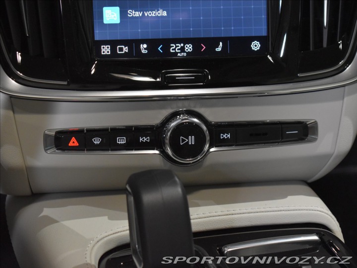 Volvo V90 2,0 T6 AWD Plus Bright 2025